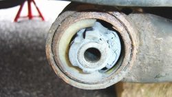 ford-fiesta-rear-axle-bush-tool