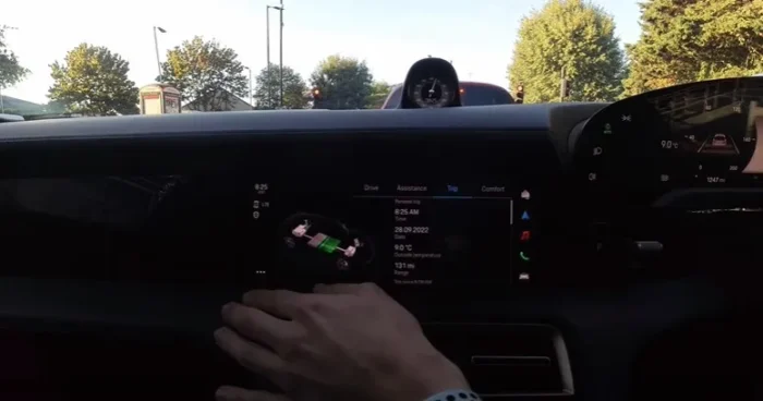 Porsche Taycan interior front view